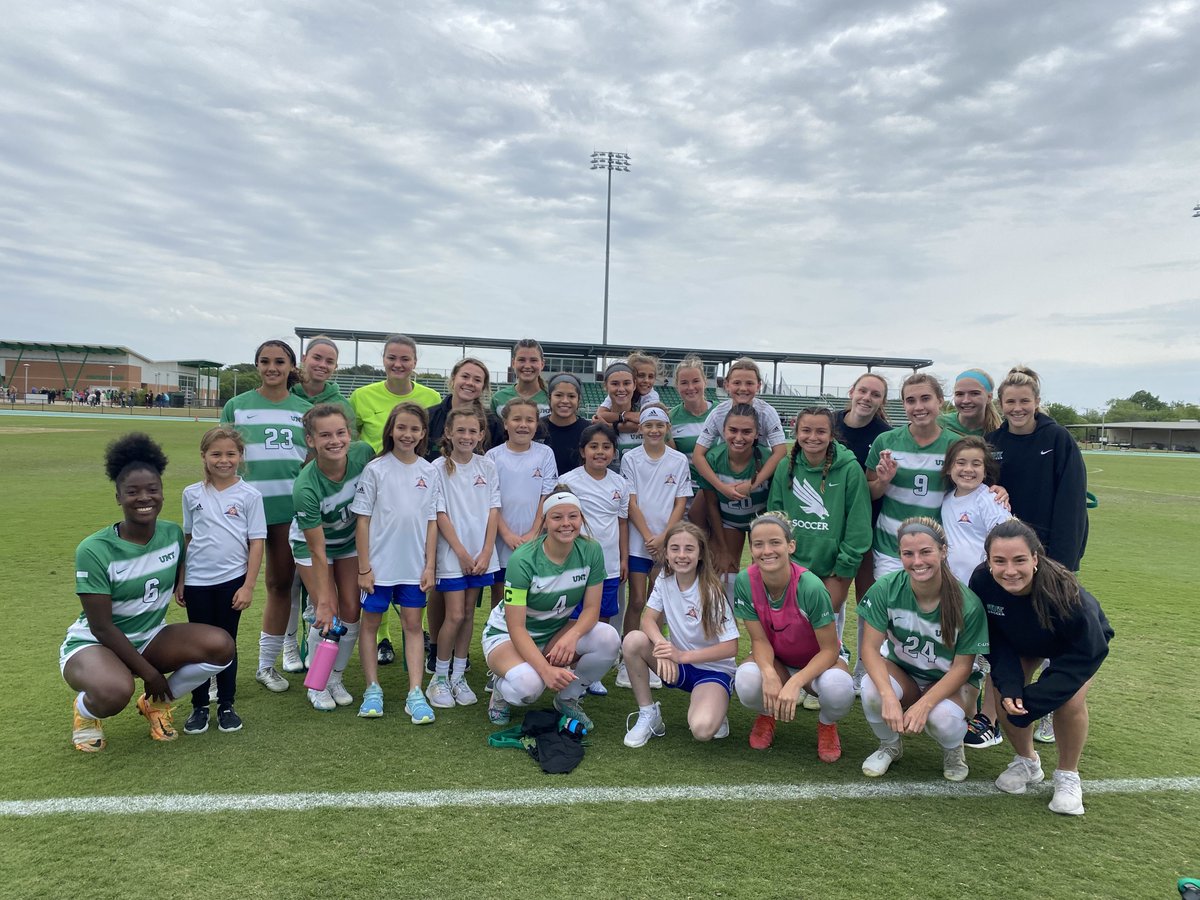 Thank you Solar East 13G Wheeler for being fantastic ball kids for us today at our exhibition 💚🤍.

#GMG