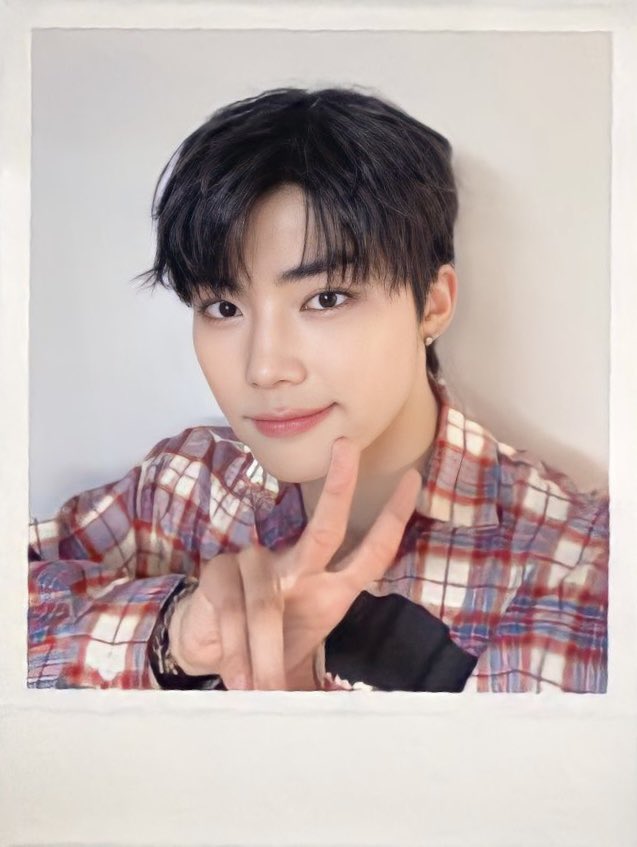 jamaisluv's tweet photo. park gunwook https://t.co/nH2gucDCcj