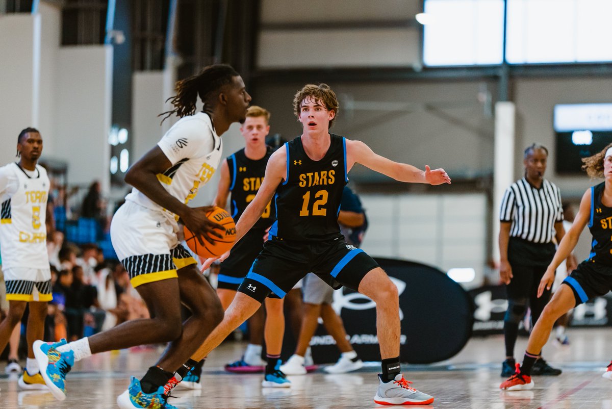 _mountainstars's tweet photo. UAA Session I highlights for @_mountainstars 17U squad on Day 2: Hunter Schenck (№ 3) 24pts w/6 3’s made, Dutch Dowdell (№ 12) 10pts all in 2nd half, LaDavian King (№ 1) 13pts Ast, Hunter Hansen (№ 23) 14pts, Aly Tounkara (№ 45) 4pts 3blks 9rebs in close lose 81-77 in 3rd UAA game