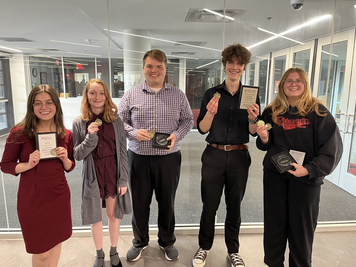 DHS Speech & Debate tweet media