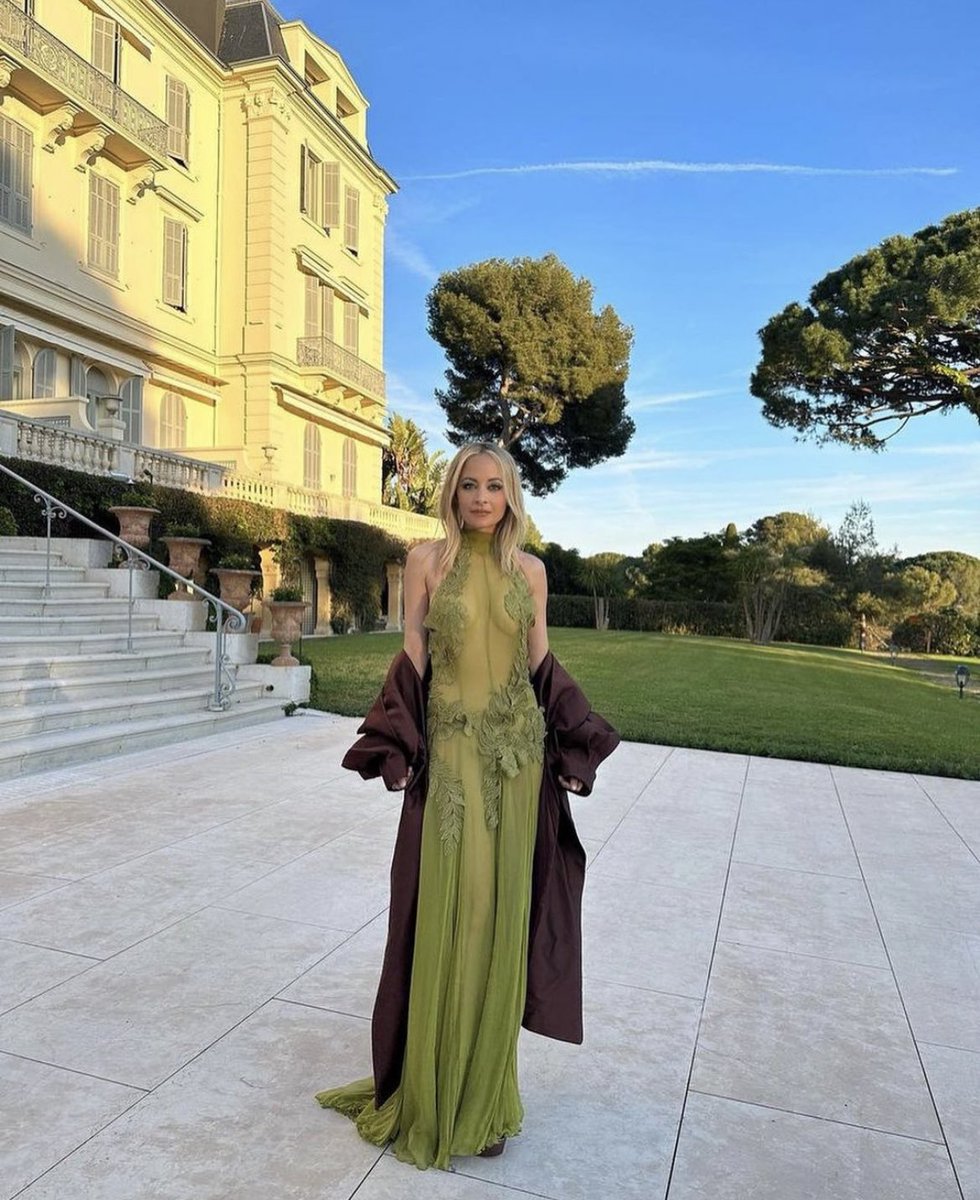in love with nicole richie in alberta ferretti ss23 for sofia richie's wedding rehearsal in love with nicole richie in alberta ferretti ss23 for sofia richie's wedding rehearsal