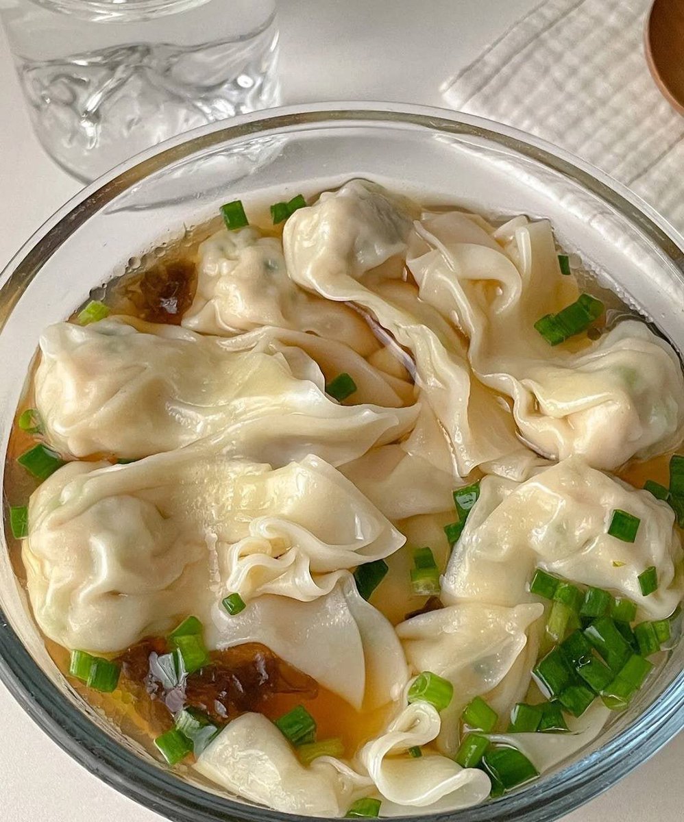 fran_git's tweet image. 🌻🌈It's really super happy to be at my mother's house on the weekend! !
I just wanted to eat wonton, and my mother helped me realize it early in the morning.💕💕
Delicious, fresh and sweet soup base~~No. 1💯💯