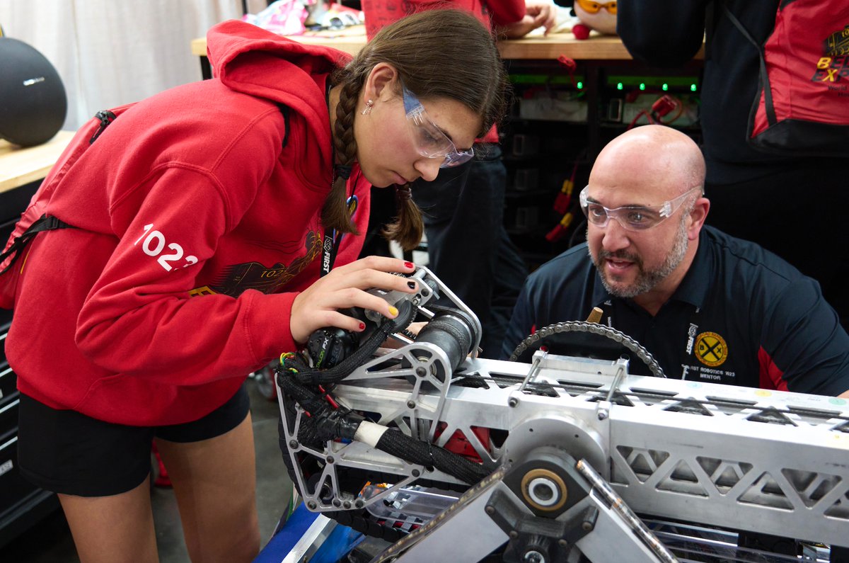 ChrisMooreSport's tweet photo. As #FIRSTChamp comes to an end, thank you to everyone who supports our mission to inspire and develop the next generation of #STEM leaders. You’re an inspiration and congratulations on another successful robotics season! https://t.co/OMhz2MuCbA