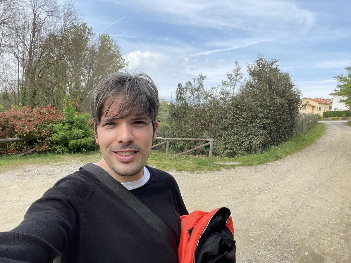 veget3000's tweet photo. Sabato bucinese 🤣 #sabato #saturday #bucine #arezzo #toscana #regionetoscana #veget3000 #selfie #selfies #boy #ragazzo #natura #nature #paolorossi #paolo #pablito https://t.co/qBlZX4sX3t