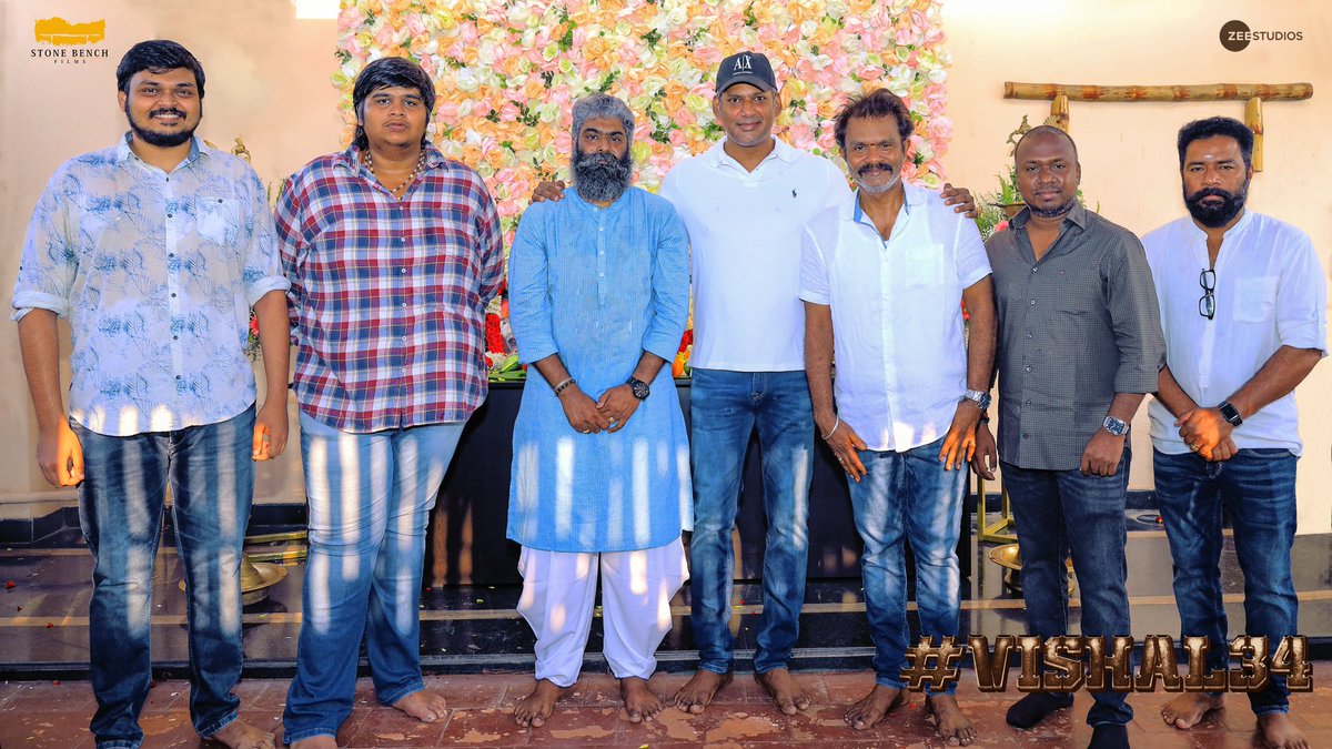 cinemaarattai's tweet photo. தாமிரபரணி, பூஜை படங்களை அடுத்து மீண்டும் ஹரி - விஷால் இணைகின்றனர் ... 

இப்படத்தை கார்த்திக் சுப்புராஜ் இன் Stone Benchers &amp; Zee Studios  நிறுவனங்கள் இணைந்து தயாரிக்கிறது. 

#Vishal #DirectorHari #Vishal34 #KarthikSubbaraj https://t.co/HcjXezTYnF