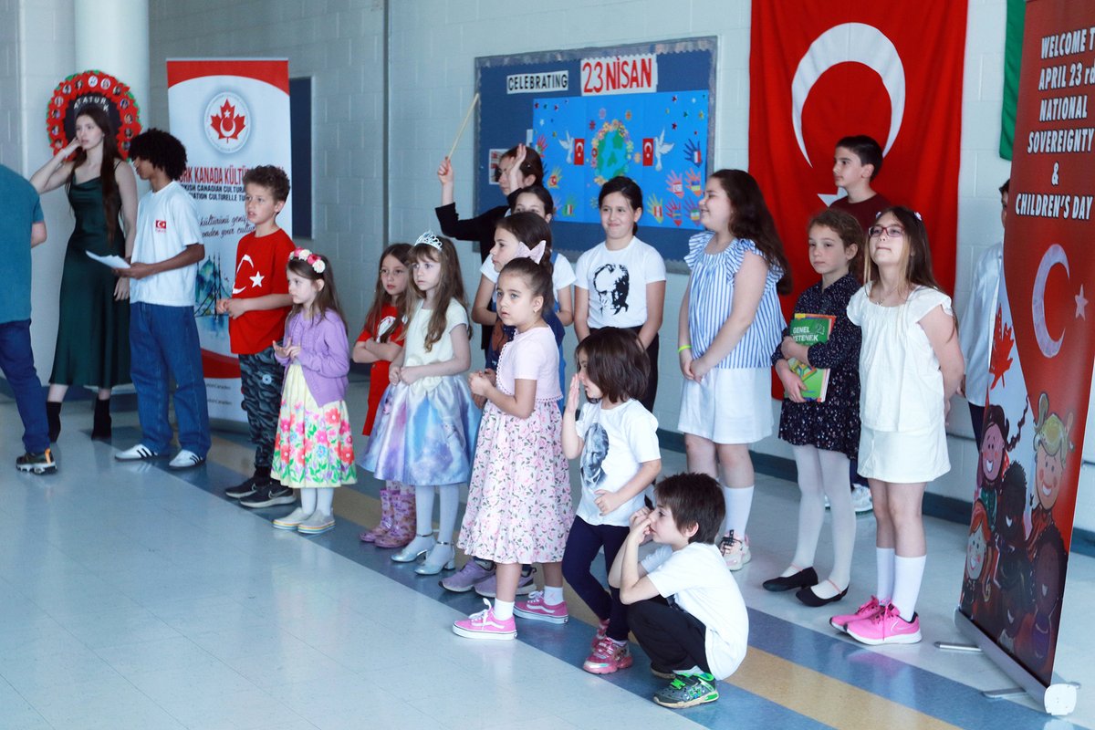 TurkishCanadien's tweet photo. Atatürk okulu &amp; TCCA düzenlediği 23 Nisan Ulusal Egemenlik &amp; Çocuk  Bayramını kardeş Karabağ okulu öğrencileri, BE Esra Demir, müsteşarlarımız &amp; konuklarımızla birlikte  kutladık. Tüm emeği geçenlere tşk ederiz. Ulusal egemenlik ve Çocuk bayramınız  &amp; Ramazan kutlu olsun🎈🍬🇹🇷♥️ https://t.co/U8jI2YKNtk