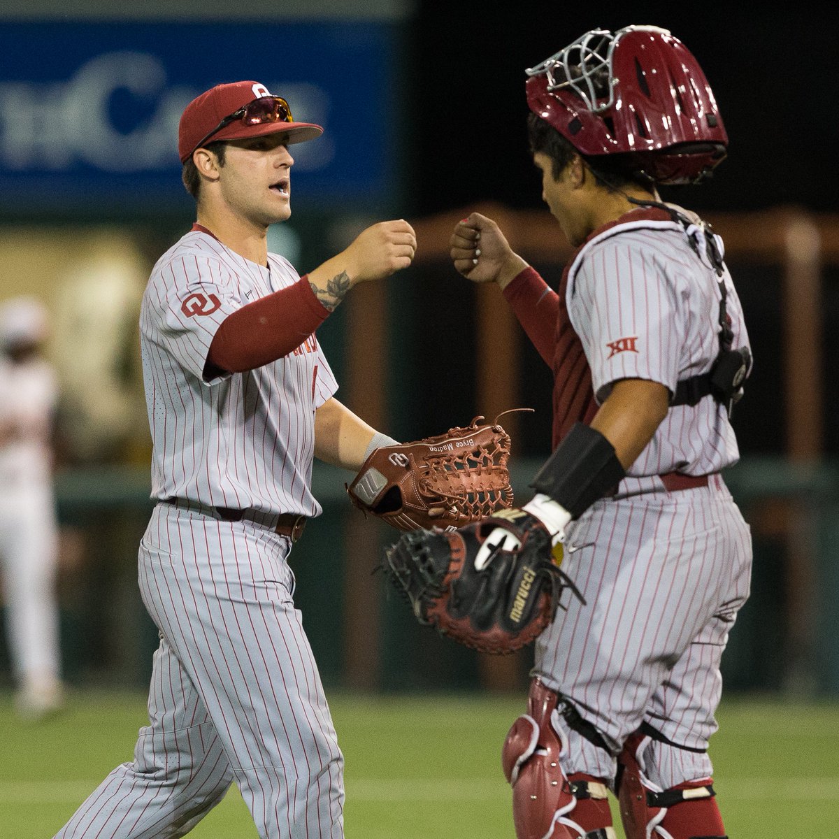𝐑𝐚𝐧𝐤𝐞𝐝 𝐑𝐨𝐚𝐝 𝐒𝐰𝐞𝐞𝐩

OU's first sweep of Texas since 1998 and first-ever three-game sweep of the Horns in Austin.

📝 bit.ly/3H2CHkj

#COMPETE | #CHAOUS