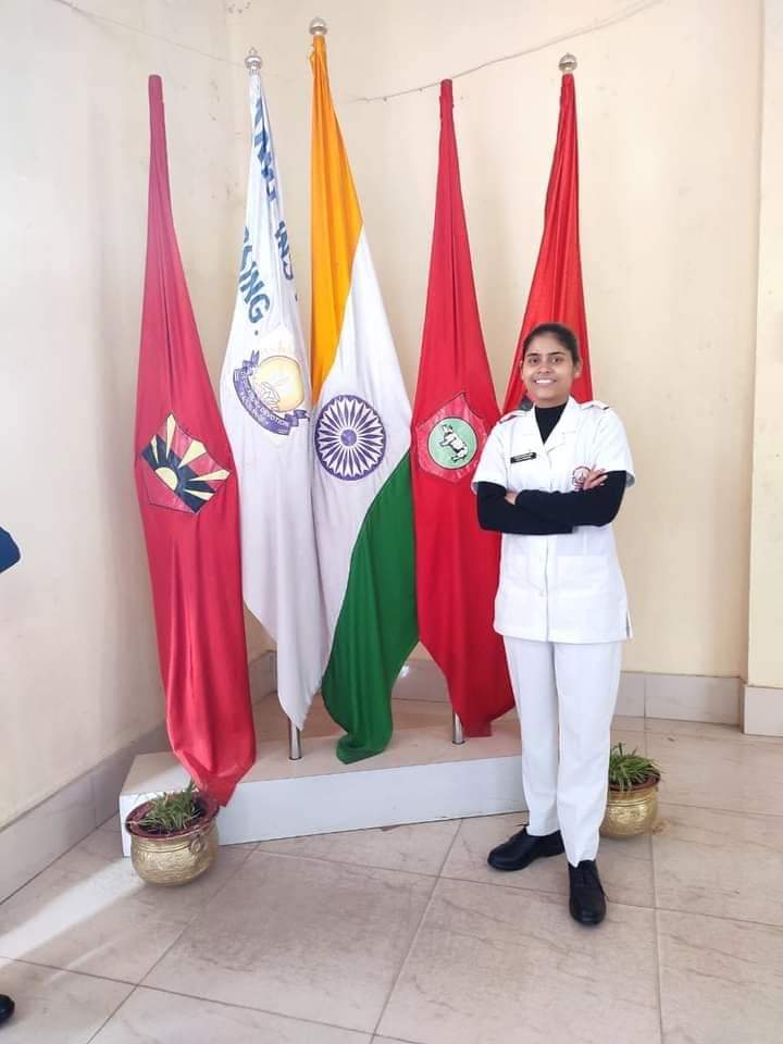 बहुत ही दुःखद खबर 💐
राकेश सिंह भदौरिया (युद्ध घायल फौजी )
निवासी, पर्रावन

राकेश सिंह की पुत्री एक वर्ष पूर्व ही मे आर्मी मे लेप्टनेट पद पर ज्वाइन हुई थी जो कल ऑन ड्यूटी शहीद हो गई
भगवान अपने श्री चरणों स्थान दे।
भावपूर्ण श्रद्धांजलि 🙏
शत शत नमन ..💐💐