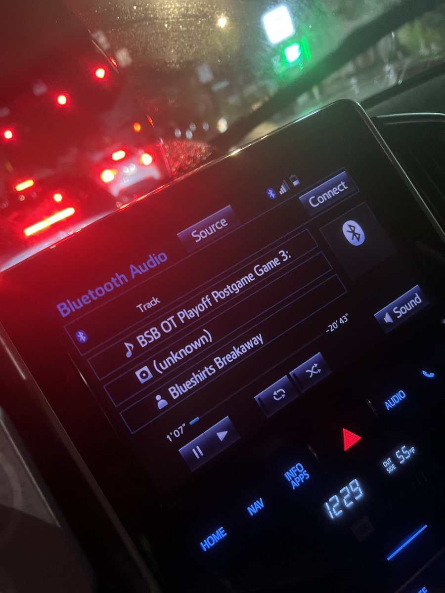 laramerkelross's tweet photo. Driving home listening to reason. Adore you @OhRyanMead & @BlueshirtsBreak #LetsGoRangers #shootonnet https://t.co/Rd11xLhjHy