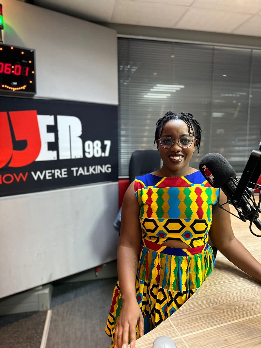 TshegoMoagi_'s tweet photo. Good morning. Welcome to #POWERWeekendBreakfast, with you until 09:00 

What’s on your mind this morning? 

Looking forward to hearing from you today 😃 the number to dial is 0861 987 000. @Powerfm987 https://t.co/VVXVPoOVNb
