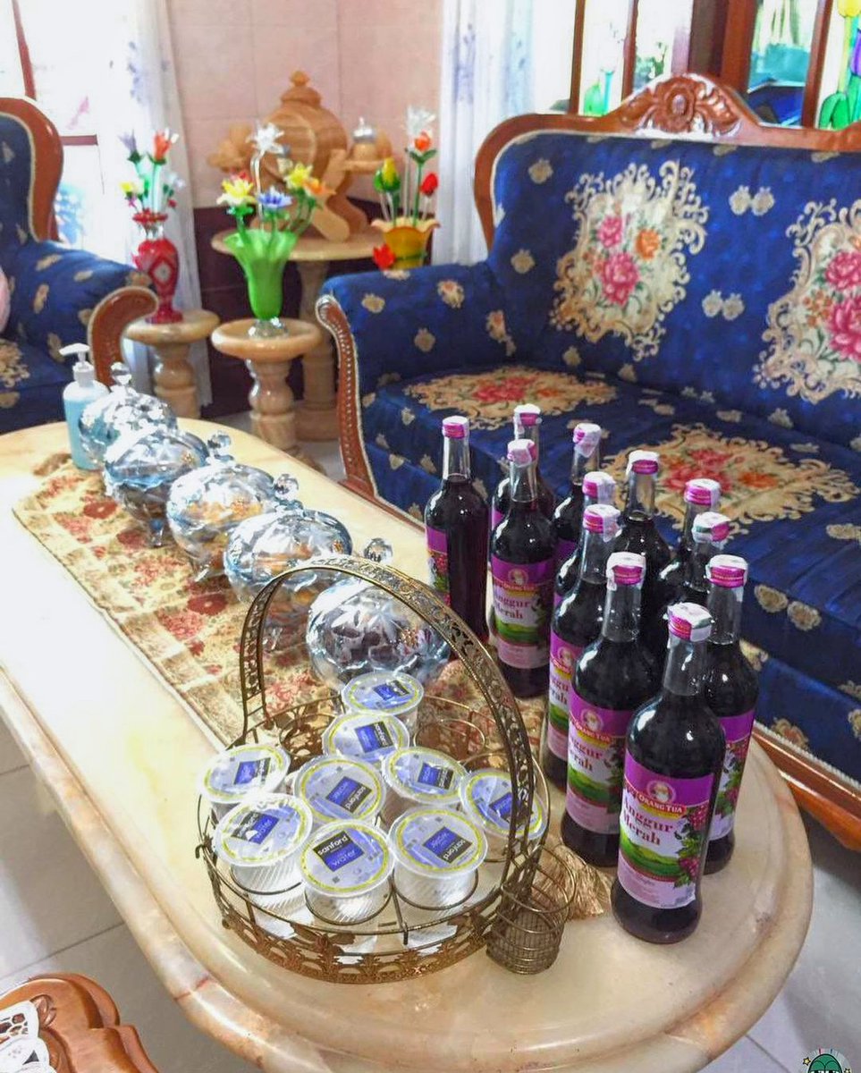 nugdcn's tweet photo. Berbagi sirup https://t.co/8dA3YQx3Nb