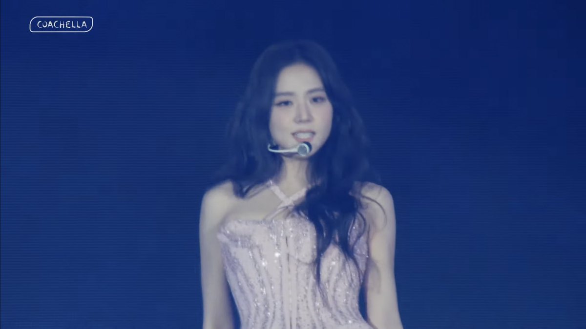 jisoogaIIery's tweet photo. KIM JISOO https://t.co/igsscbs8Py