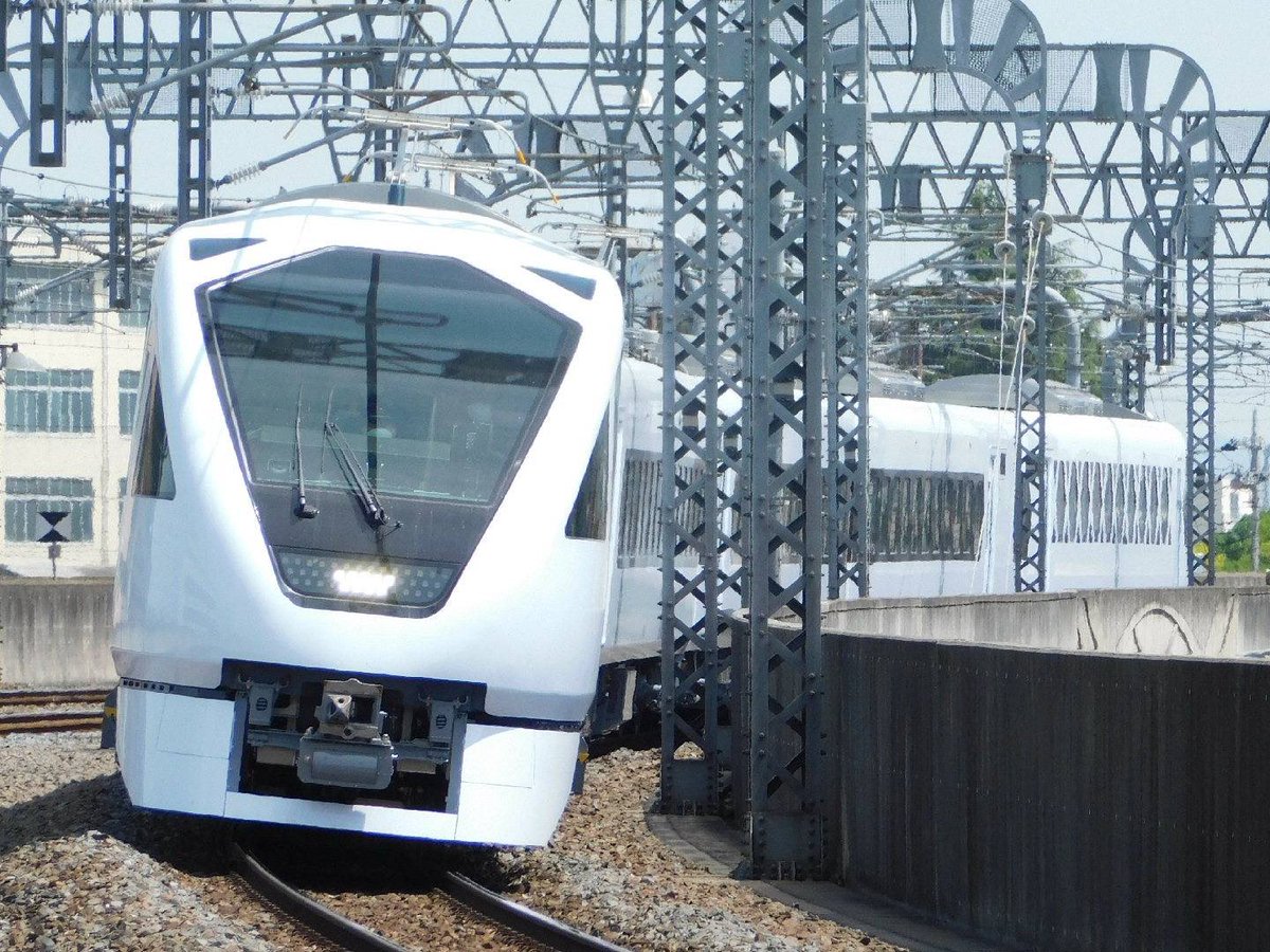 2023/04/23
N100系スペーシアX
試運転

@栃木駅

#東武鉄道 #N100系 #スペーシアX