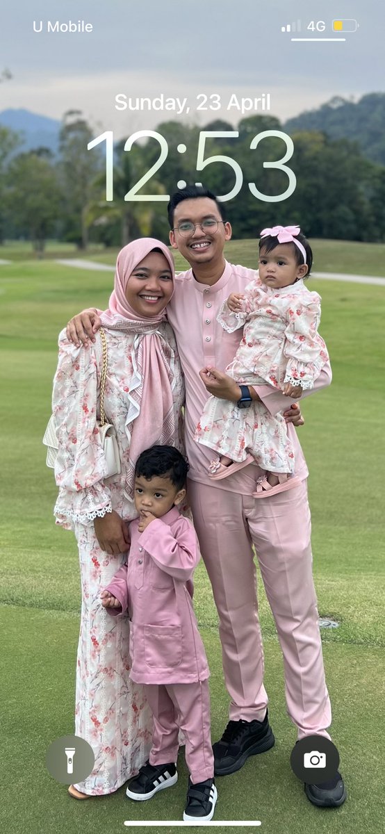 anwaruddinn's tweet photo. selamat hari raya semuaa https://t.co/I8yBLEANXC