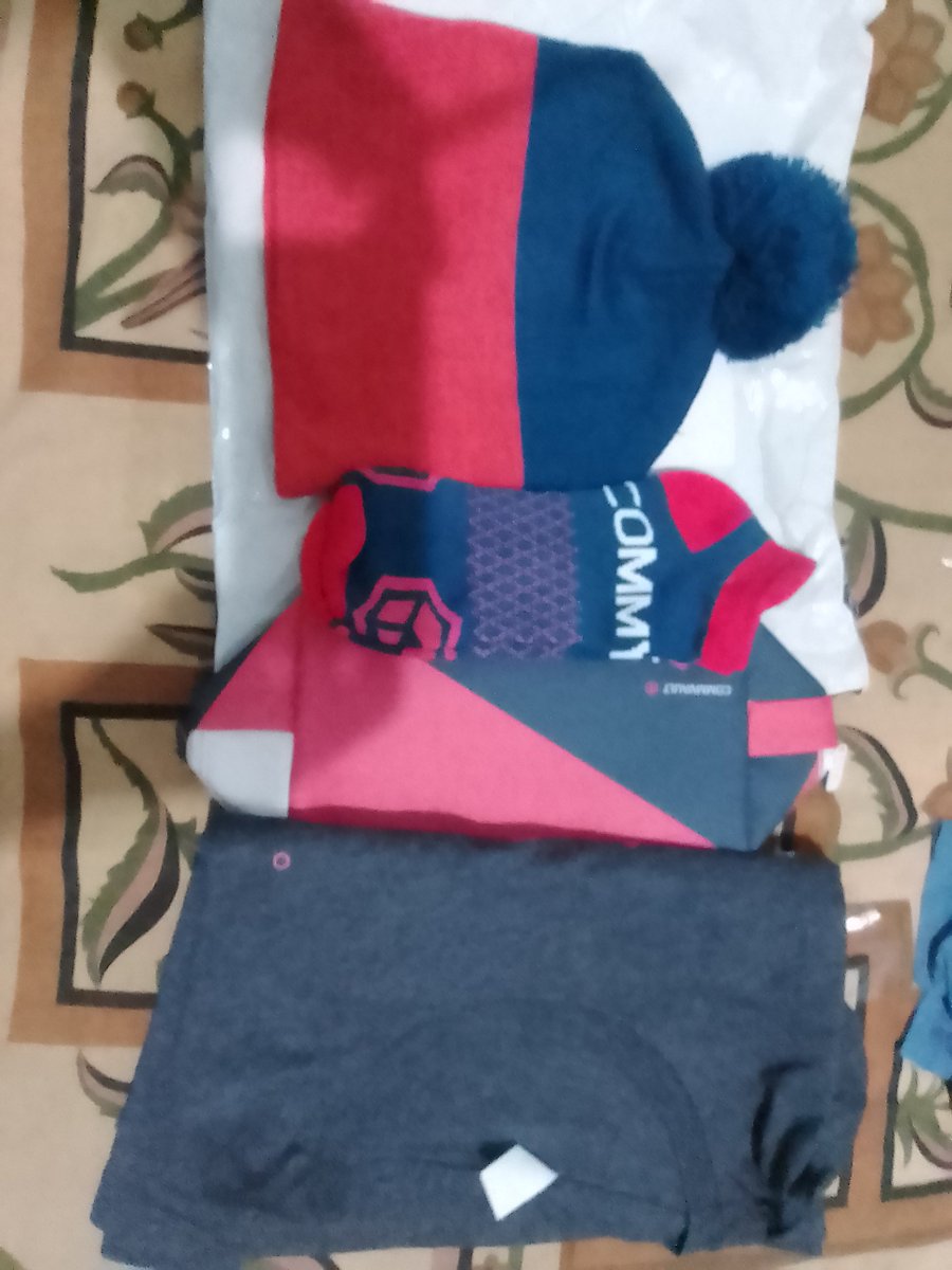c_arnab's tweet photo. Received #CVConnections22 gifts. Thanks @Commvault https://t.co/3CoodjfTHS