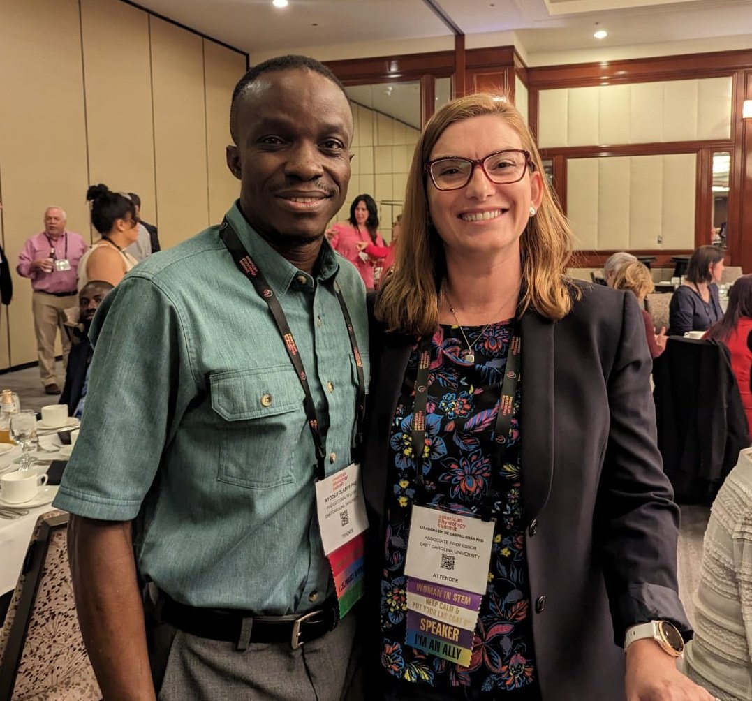 matrixville's tweet photo. Dr Ayodeji did a fantastic job presenting his data at #APS2023 .
#ProudMentor @ECUResearch @ECUBrodySOM https://t.co/pRUFa9gpN9