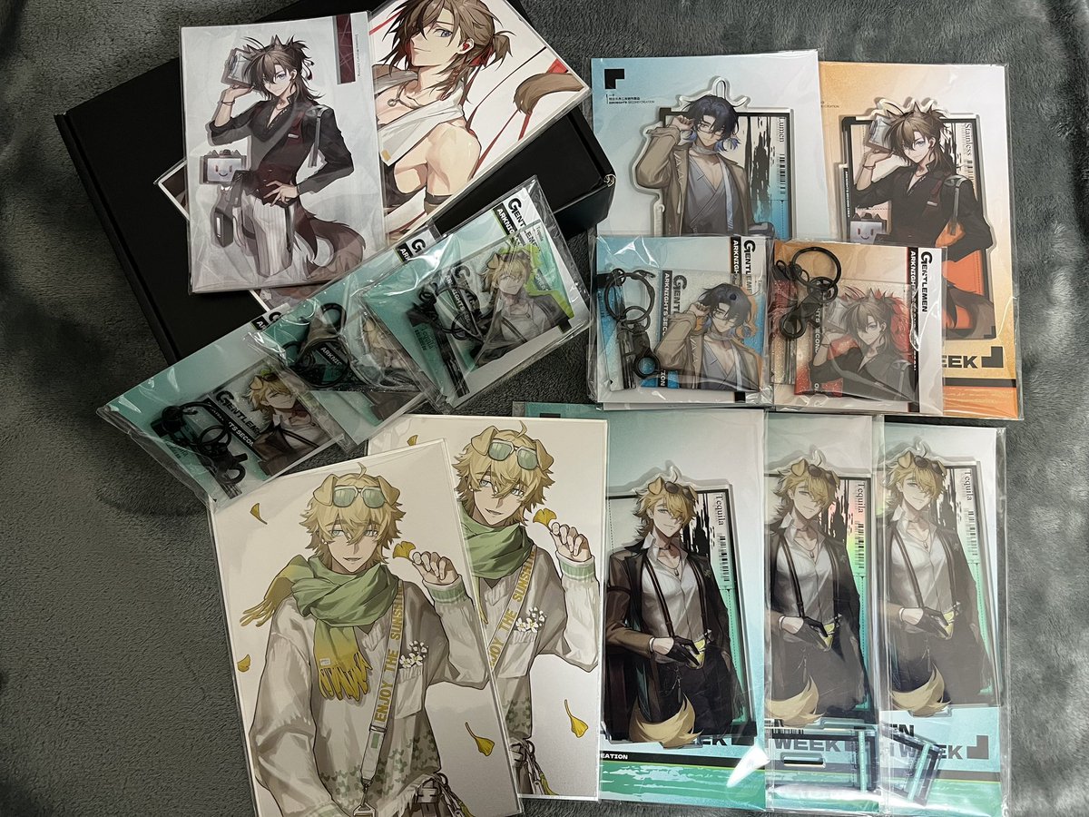 @GoodsArknights 様に代行頂いた一千先生の同人グッズが届いた…!!!!
いつも本当にお世話になっております!
テキーラくんーーーーーーうあーーーー😭絵師さんの同人グッズまでは諦めてたので本当に本当に嬉しい!
