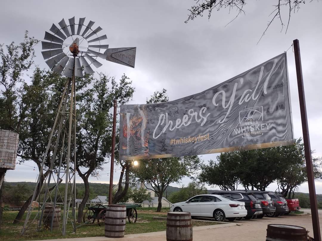 ISSG_LLC's tweet image. A great night at @TXwhiskeyfest &amp;amp; thanks to @starhillranch!! As always, thank you for trusting ISSG for your security needs!! #txwhiskeyfest  #securityguru #securitydoneright #Austin