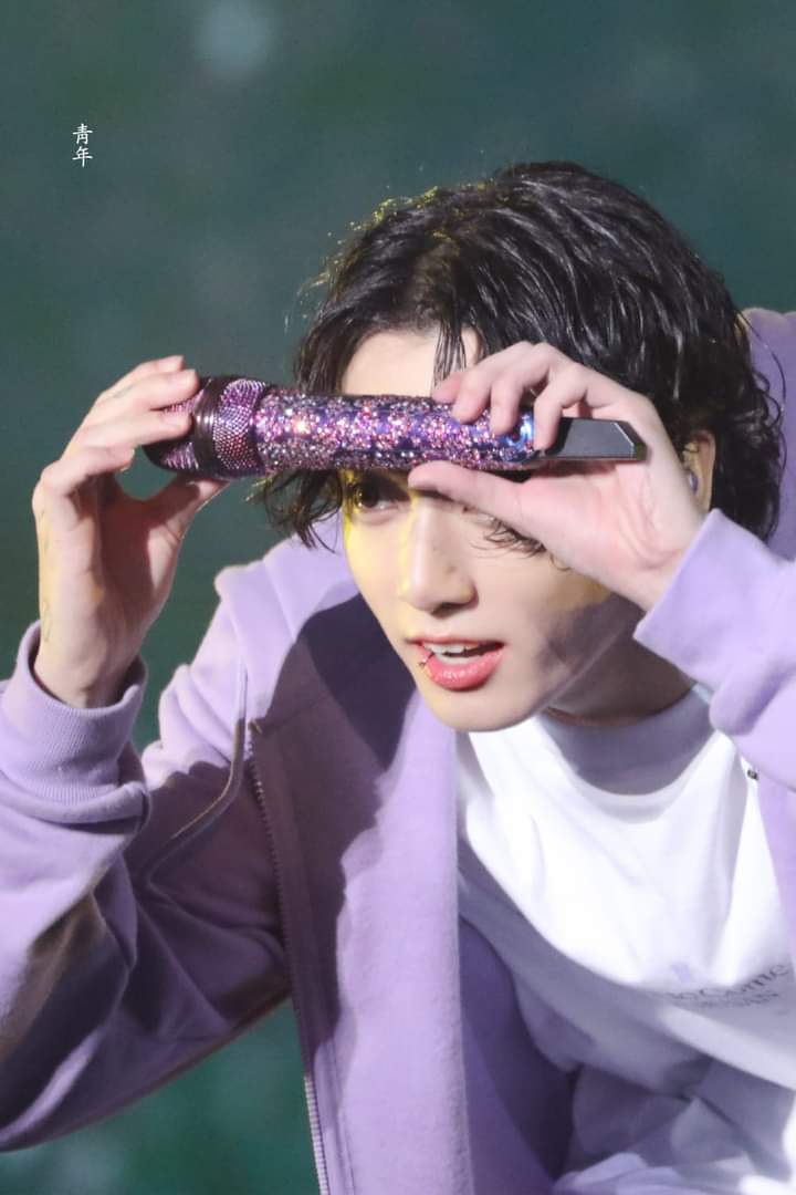 moethuzar99's tweet photo. WE LOVE YOU JUNGKOOK
I always be with you no matter what happen and i will protect you as i can. 
#WeLoveYouJungkook https://t.co/BjcFbEqFdK