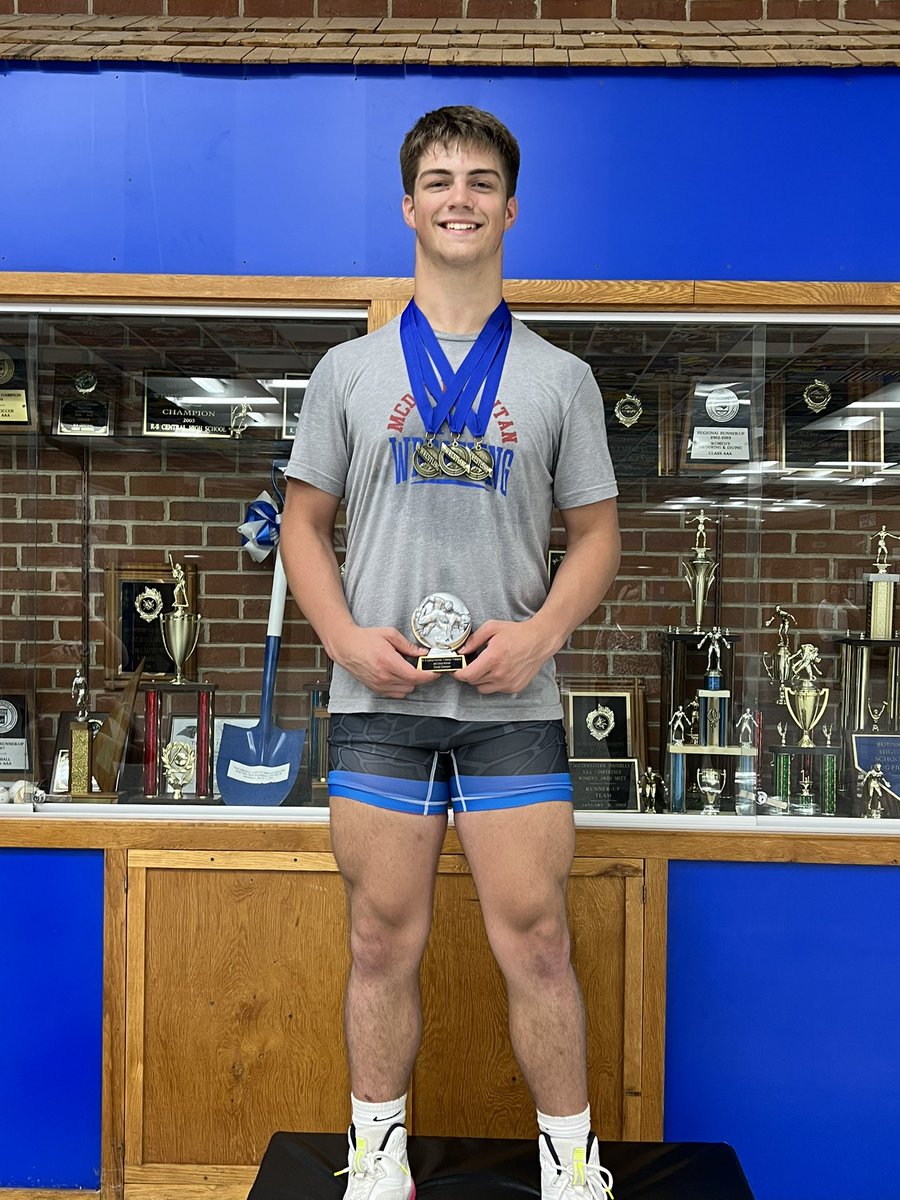 Hayden Haynes tweet media
