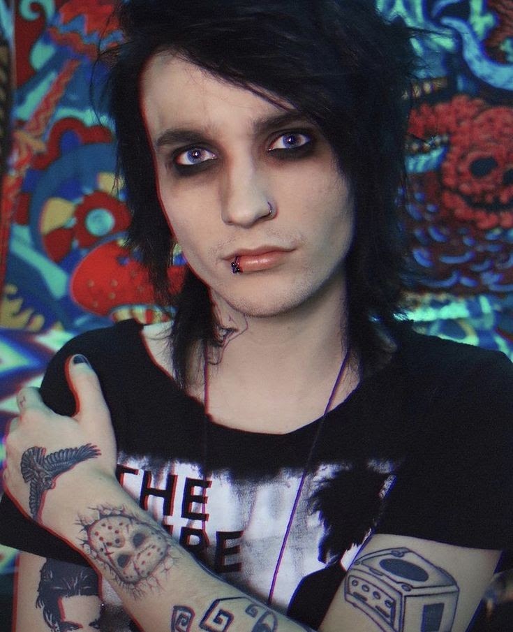 I just want to thank this youtuber <a href="/JohnnieGuilbert/">Johnnie Guilbert</a> for being the reason I started singing and started being who I am because of him I am not scared to be me thank you Johnnie your video's always make my days better
