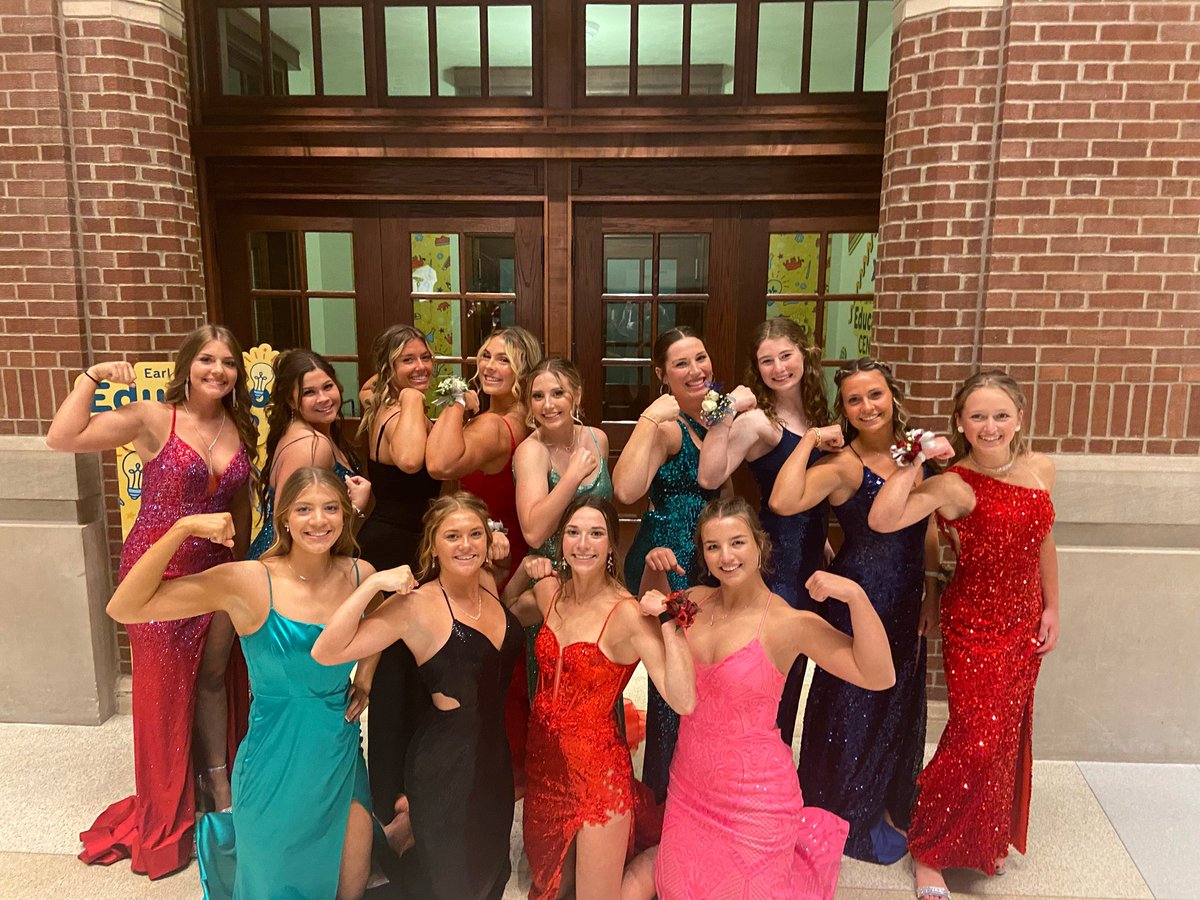 The tradition lives on as the ladies of #JackedCity get ready for an amazing night at prom. They’ve all been a part of the long line of girls that have changed our culture &amp; made it cool to work hard. So proud to be part of the journey. Have fun ladies &amp; be safe! #DragonFamily