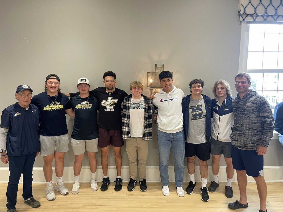 quintinstephe10's tweet photo. #Juniataspecialist https://t.co/S4uOOq7HUv