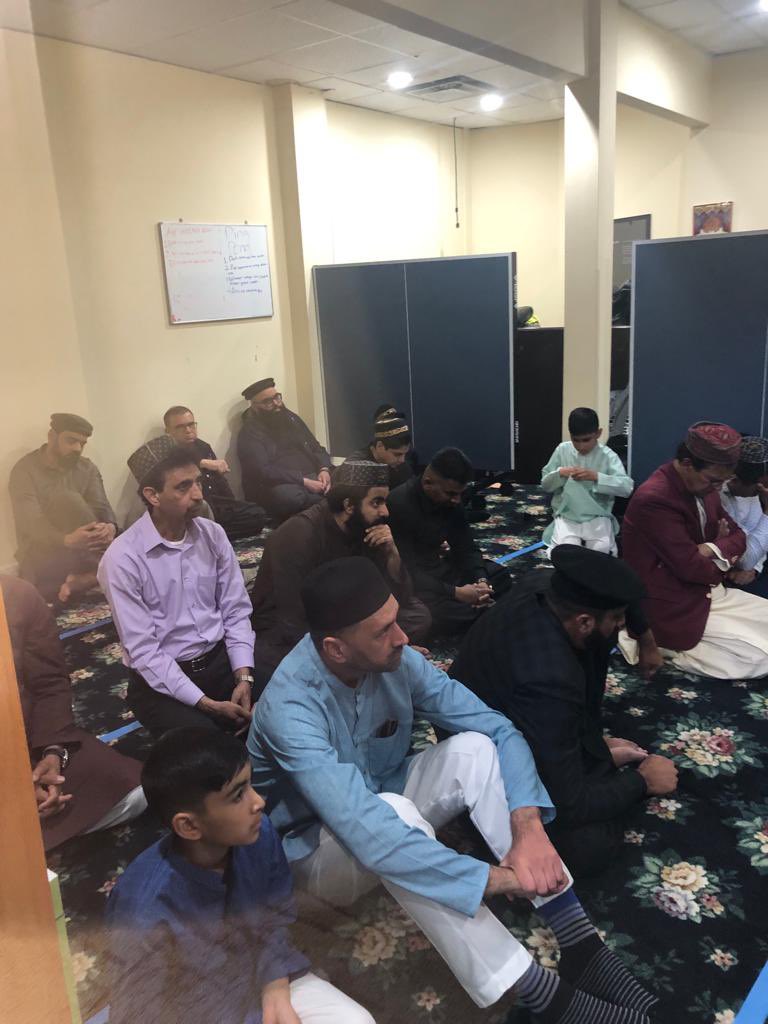 LI_MKA's tweet photo. اسلام عليكم ورحمة الله 
Alhamdollila we had a successful Eid namaz in the masjid 🕌followed by a delicious brunch🍽️!
جزاك الله
وسلام
#EidMubarak https://t.co/ZeYVbvvNCu