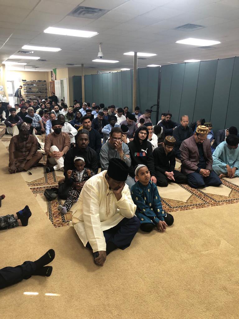 LI_MKA's tweet photo. اسلام عليكم ورحمة الله 
Alhamdollila we had a successful Eid namaz in the masjid 🕌followed by a delicious brunch🍽️!
جزاك الله
وسلام
#EidMubarak https://t.co/ZeYVbvvNCu