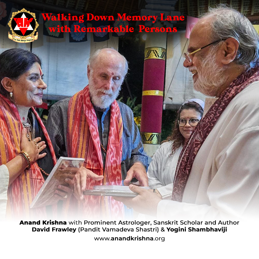 AnandAshram's tweet photo. @Anand_Krishna_ #walkingdownmemorylane with @davidfrawleyved @YoginiShambhavi
#RemarkablePersons #AnandKrishna #Author #DavidFrawley #Astrologer #Sanskrit #Scholar #Pandit #Vamadeva #Shastri #YoginiShambhavi #SpiritualGuru #SpiritualMaster #Guruji #Spiritual #Yoga #Ayurveda https://t.co/5fgKDerTZy