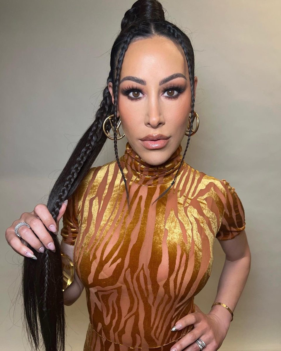 Real Housewives Confessionals tweet media