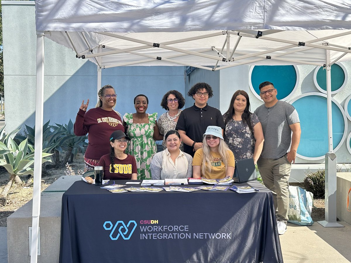 LBEconDev's tweet photo. Today, we partnered with Cal State @DominguezHills to enroll qualified #LongBeach residents
 in the #ACP! Special thanks to the @LBCityLibrary for hosting us as part of the statewide Get Connected California event!  📶 💻 📚  #InternetForAll #digitalequity #LBdigitalinclusion https://t.co/Nv9tUyqYm5