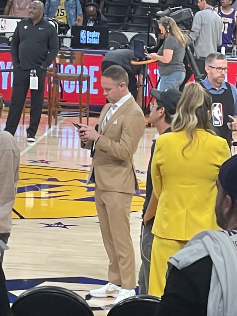 RickyCappell's tweet photo. Elite fit @LakersReporter 🔥 https://t.co/QGQqcyIICd