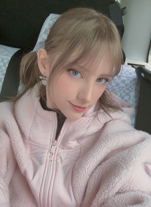 On our way to fetifest 🥰💖 can&rsquo;t wait to show off our matching outfits and say hello to everyone !! 💖💖💖@June__Lovejoy