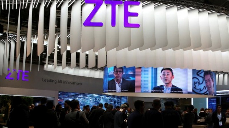 bellanwallker's tweet photo. No Agreement Yet Between US, China on ZTE: Trump Aide. #beautyandstyle #beautyisnatural https://t.co/Wj2pchiUdk https://t.co/Tam3EFyuvI