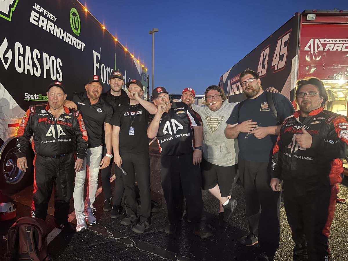 TeamAlphaPrime's tweet photo. Cigars for the whole #43 crew! 💨

(Plus @Woodpecker_00. That was his rear end housing.)

#AgPro300 | @TALLADEGA https://t.co/hoX8bj3TpZ