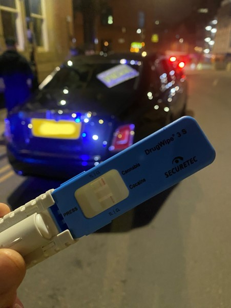 GMPCityCentre's tweet photo. This Rolls-Royce Phantom came to the attention of #TransportUnit officers in Manchester City Centre. Further checks showed that there was no insurance in place, 1 of the passengers was found in possession of cannabis and the driver also tested positive for cannabis. https://t.co/5NEtlbHyeU
