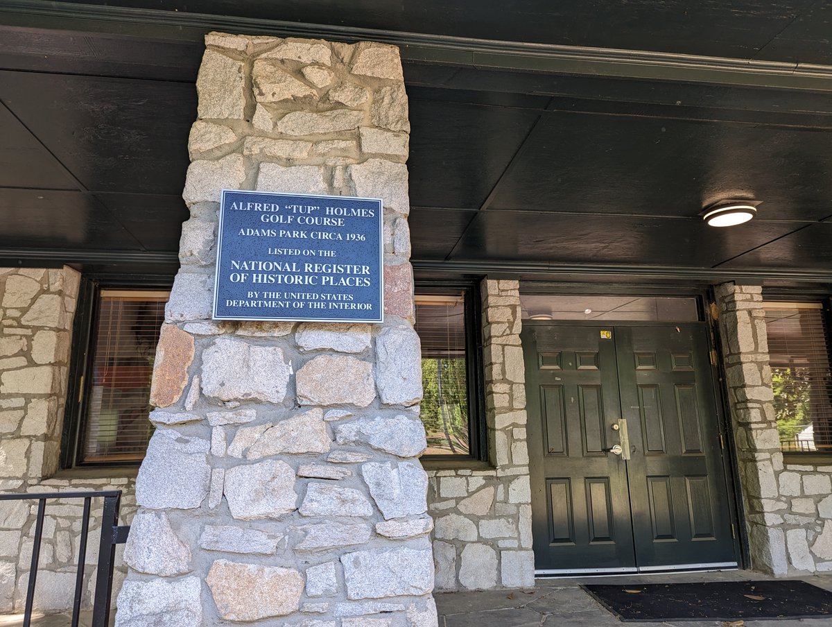TD2timeMVP's tweet photo. Enjoyed getting back out to Alfred "Tup" Holmes Golf Course in Southwest Atlanta today for the first time since 6/12/2016. This place is listed on the National Register of Historic Places by the US Department of the Interior.
#GolfAtlanta #AtlantaGolf #GolfGeorgia #GeorgiaGolf https://t.co/Thmle5RLgn