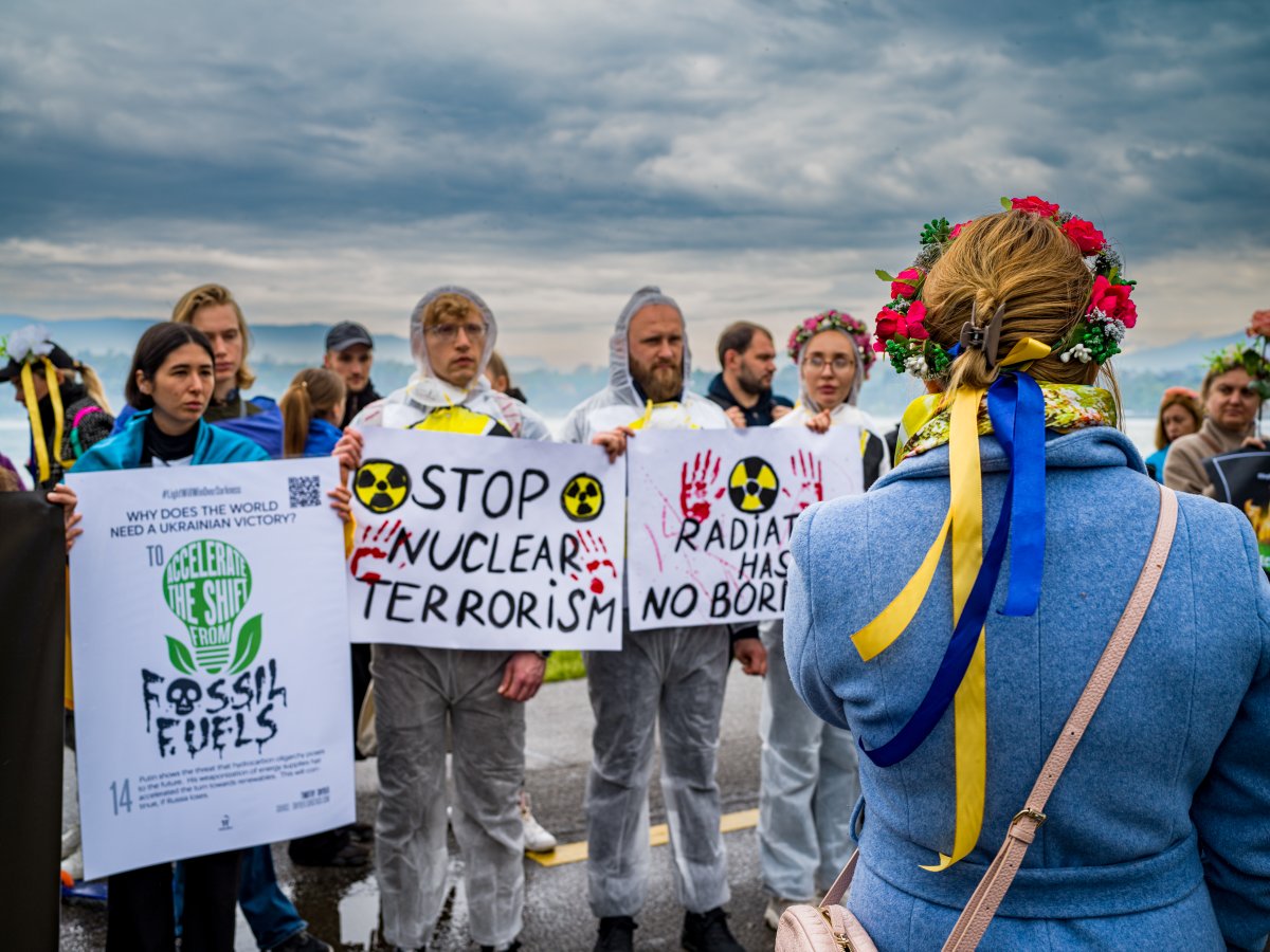 Marche pour l’écounité climatique pour l’Ukraine
#ukrainian #climatt #ClimateActionNow 
#StopEcocide #stopecocideukrain #ecologie 
 #ClimateChangeChallenges #actionclimat 
#stopwar #CrimeAgainstHumanity @WorldPressPhoto  @SwissPressAward