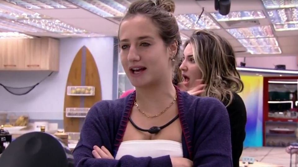 BBB 23: Bruna Griphao é alvo de grave denúncia antes do último paredão

Denúncia foi feita por ex-participante do BBB que espera ter uma conversa com a atriz quando ela sair da casa

ENTENDA: bit.ly/41njRg5