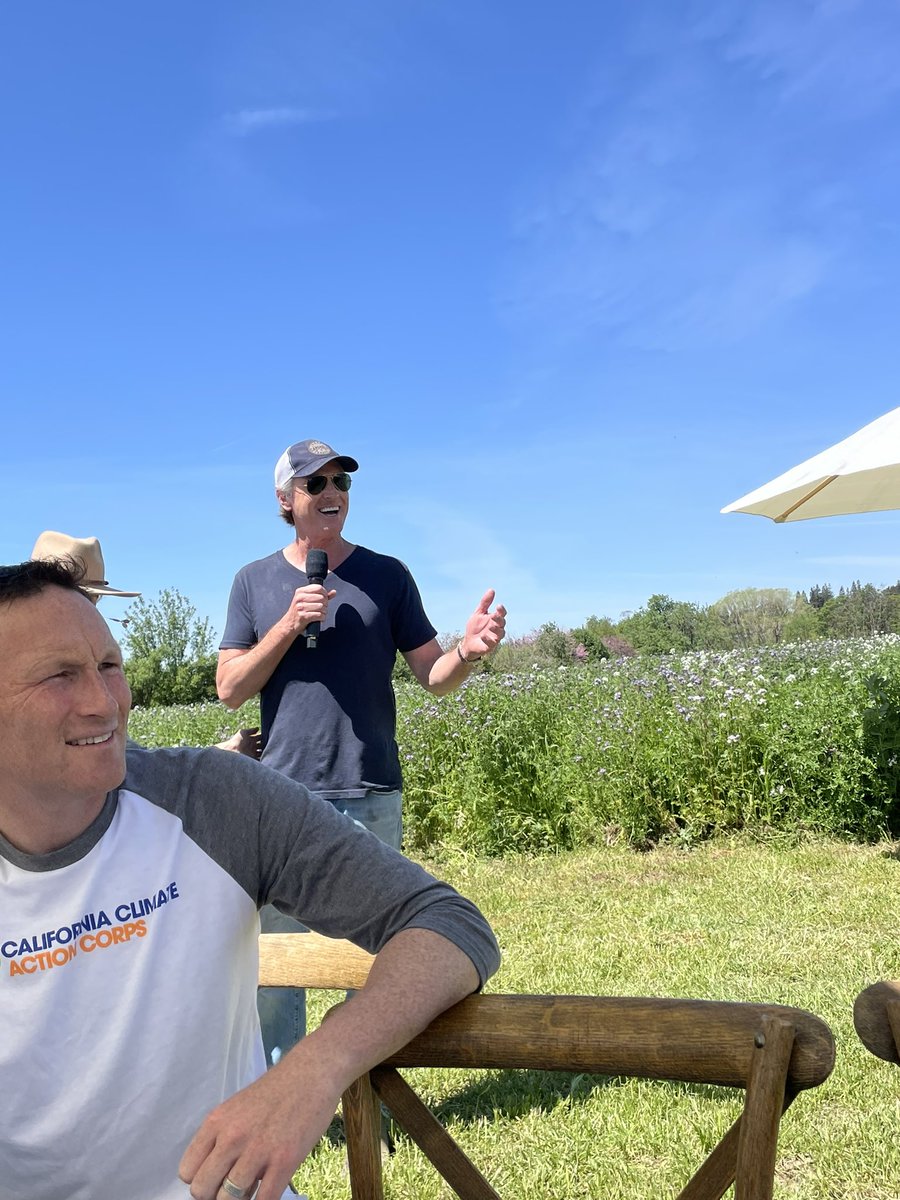 agsecross's tweet photo. What a great Earth Day and the CDFA Farm to School - #F2S - celebration with #GavinNewsom  and First Partner at #Soilbornfarm today. Farmer Anna from Riverside County and Student Joaquin from Costa County conveyed what F2S means to small farms and students! https://t.co/ASzUX0GxSa