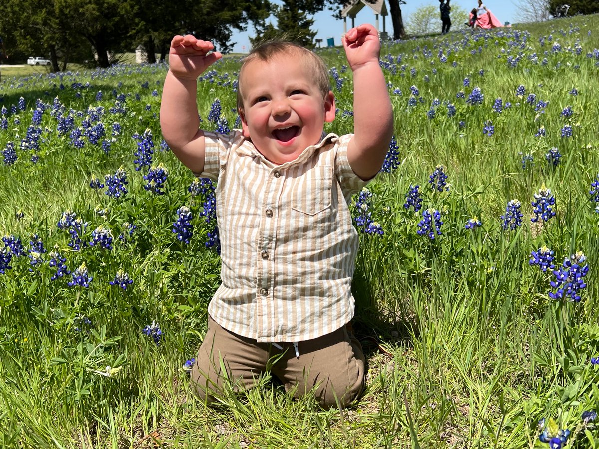 Whoo Hoo! It is time to submit your photos for the 24th Annual Bloomin' Bluebonnet Photo Contest.  Upload your photos and vote for your favorites at visitennistexas.com/photocontest