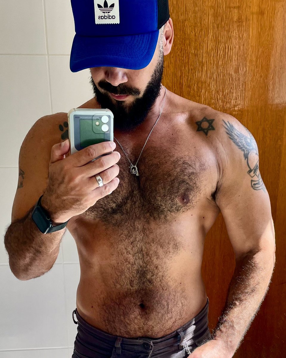 CesarOliver35's tweet photo. 🐻 https://t.co/LLadWX3biO