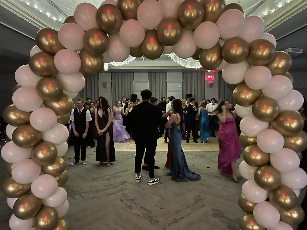 RossRams1's tweet photo. Another great Prom on the campus of @miamiuniversity! Congrats to Ty Graff &amp; Kari Andrews on being crowned King &amp; Queen! Thanks to Mrs. Thompson &amp; Mrs. Guenther for running the show! #GoRams #AllHail #Prom2K23 https://t.co/diTJHaVxki