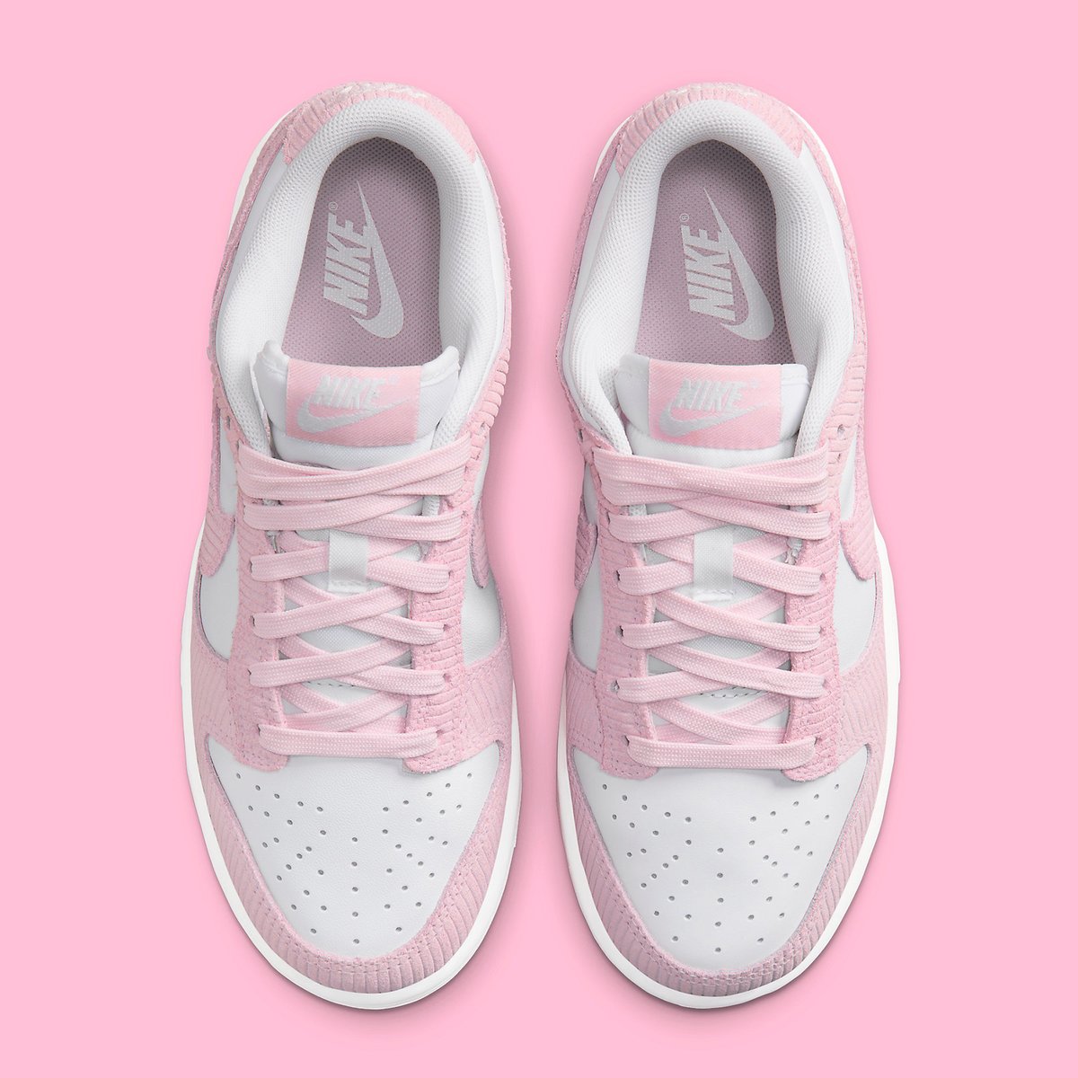 houseofheat's tweet photo. Nike Dunk Low "Pink Corduroy" 🌸

SEE MORE: https://t.co/OASRIzViUr https://t.co/JWmWd03sgm