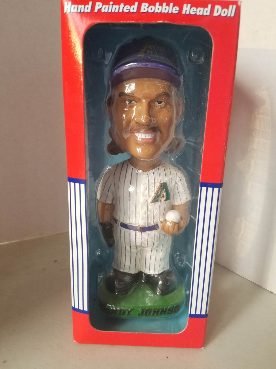 TeriE's tweet photo. FUN GIFT! VINTAGE 2001 #Bobblehead MLB RANDY JOHNSON #ArizonaDiamondbacks #Nodder #baseballbobblehead #Baseball #MLB #arizona #diamondbacks #AZbaseball #ebayfinds #vintagebaseball #vintagebobblehead #RandyJohnson https://t.co/Bl4FfeLZzH #eBay via @eBay https://t.co/js3IiBAxJ9