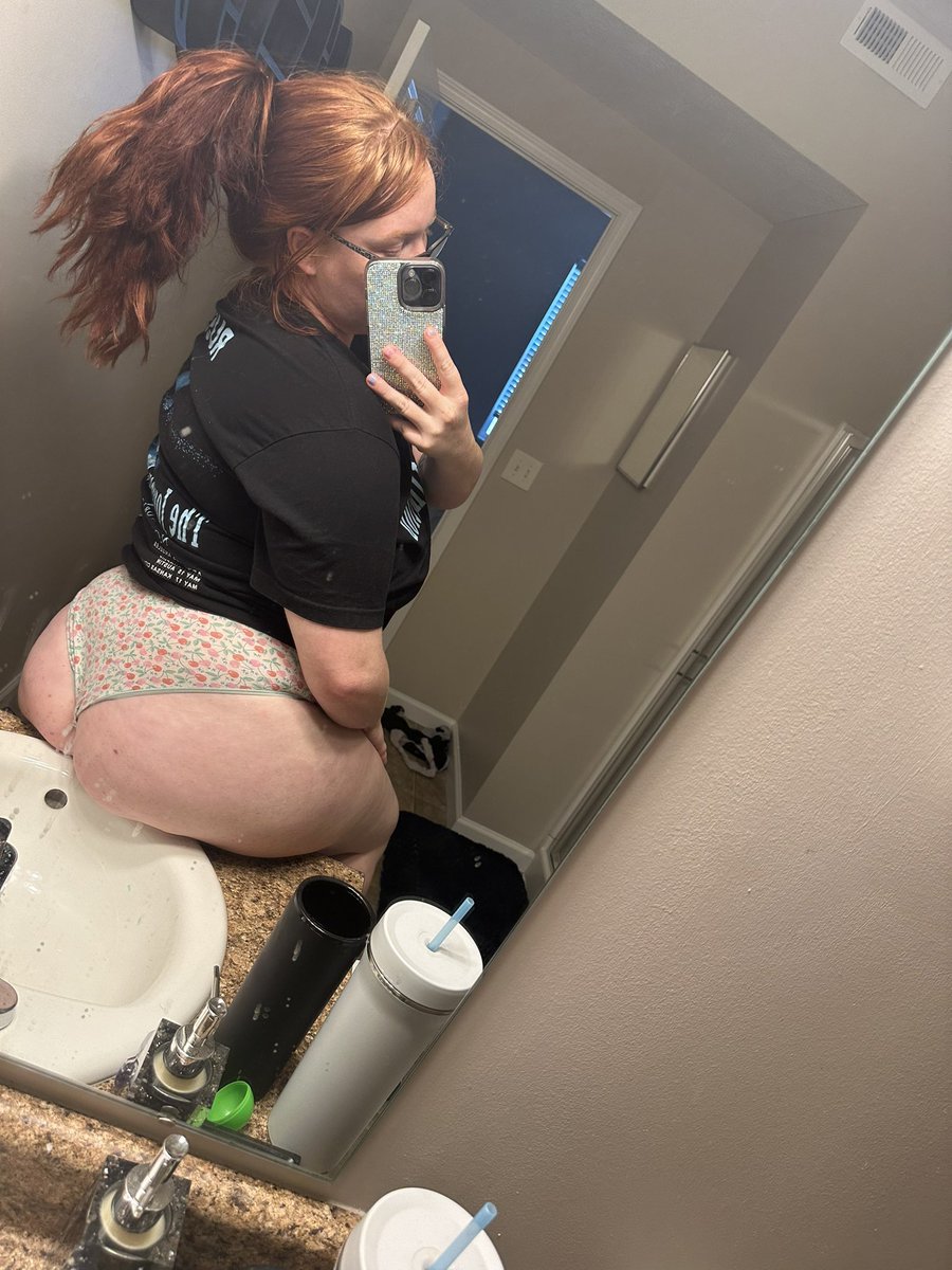 CamJones2022's tweet photo. Check out my page 😉😉 link in my bio #onlyfans #onlyfansbabe https://t.co/gyE1CuRcCO