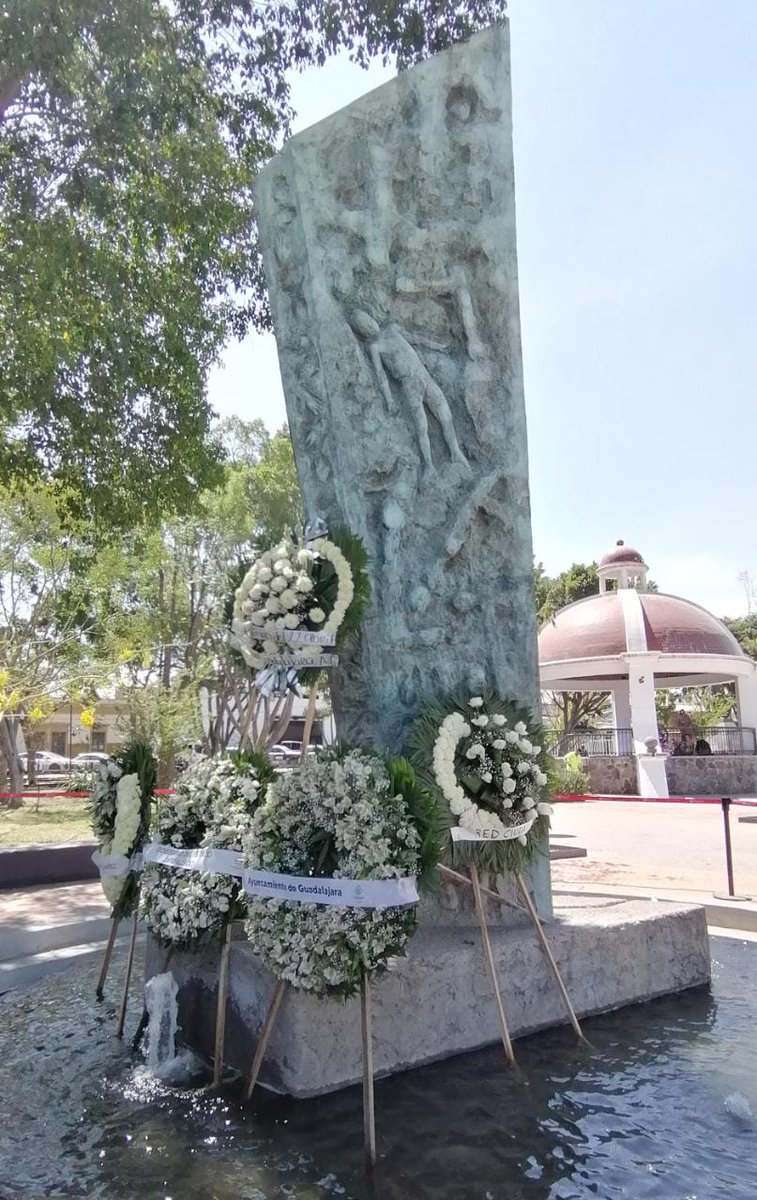 adrianalunacruz's tweet image. #22Abril 31 años de las #explosiones en #Guadalajara