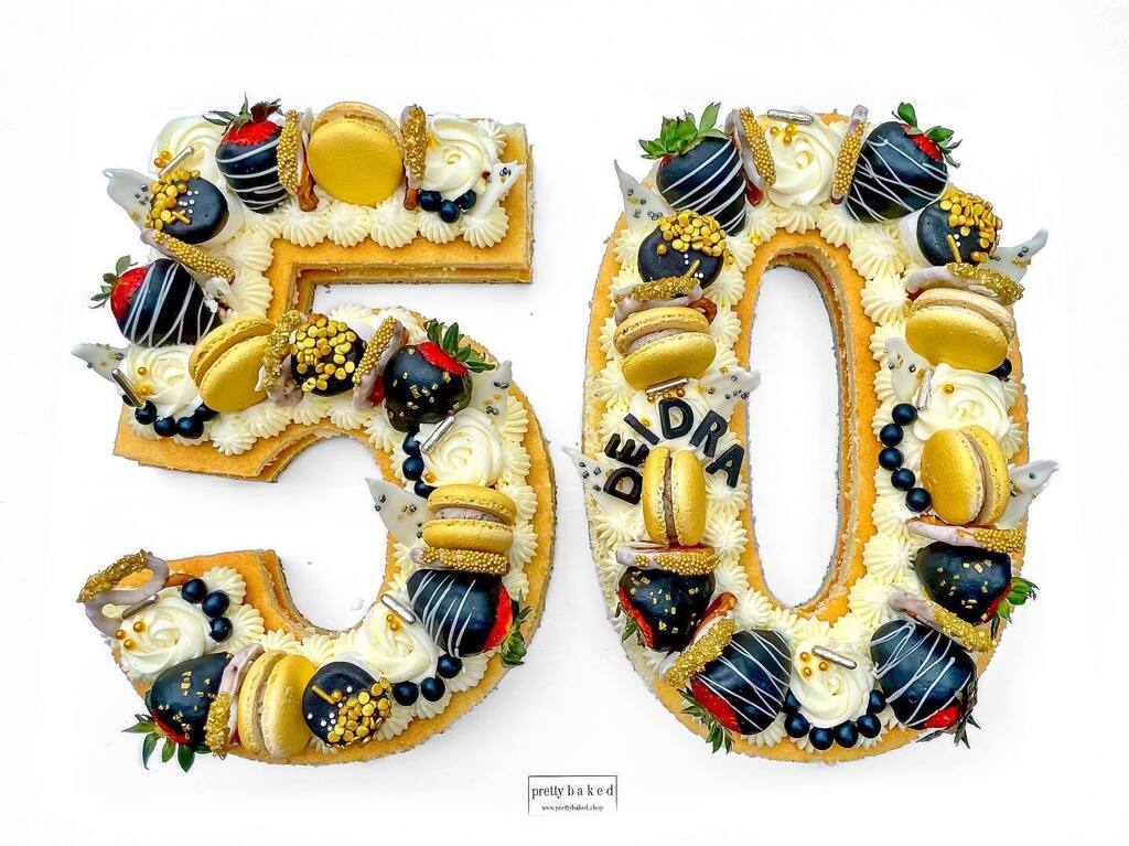 PrettyBaked_'s tweet photo. Half a century of fabulousness. Here’s to many more!

#prettybaked #thisis50 #birthdaycake #houstonfoodie https://t.co/tuo2Or9Qcq https://t.co/MwXdIWpkbA