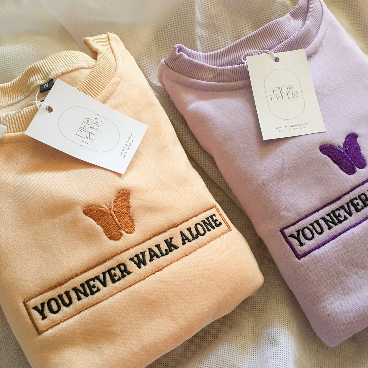 piedpaperph_'s tweet photo. available! 🪄 mauna tong maprocess kesa sa batch ng May1 ~

— with you &amp; disease sweatshirt
• khaki: m-xxl
• lilac: m-xl

🛒 330 each (old price is 350)
📅 DOP: April 26
🫶🏻 DM to order!

RTs are appreciated 💜 https://t.co/Me4i0WtslS